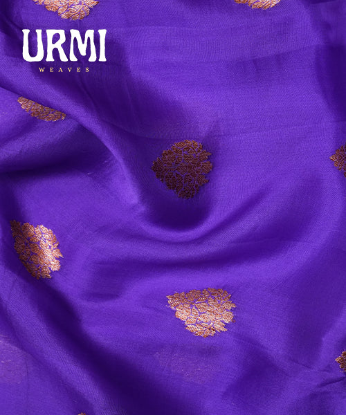 VIOLET & RED - PURE KANCHI KORA SAREE WITH ALLOVER ANTIQUE ZARI WOVEN